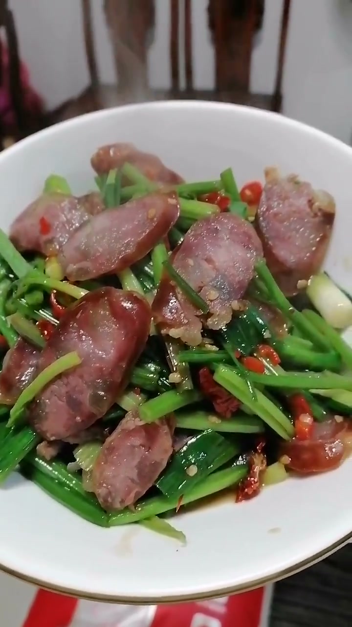 香肠片炒青菜